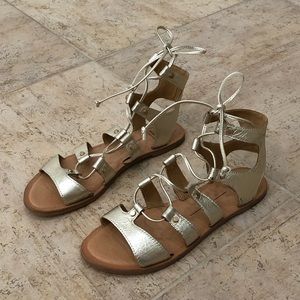 Dolce Vita Sandals